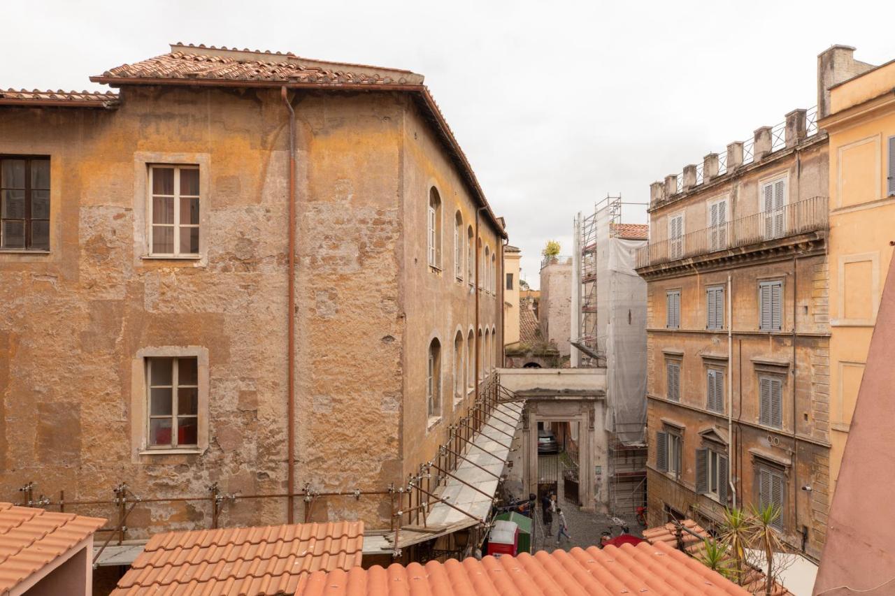Iflat Charming Apartment Near Piazza Venezia Рим Экстерьер фото
